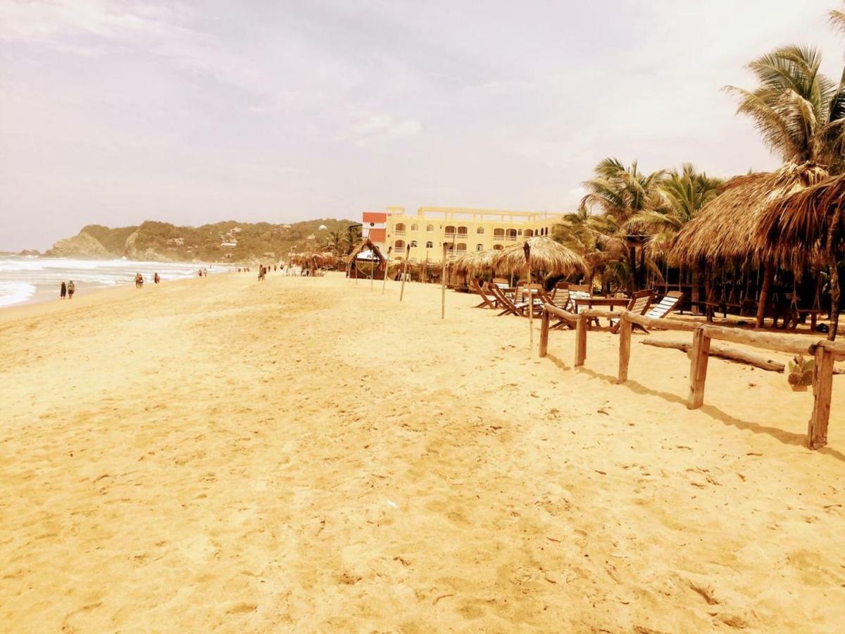 La máxima& LGBT Hotel Zipolite Exterior foto